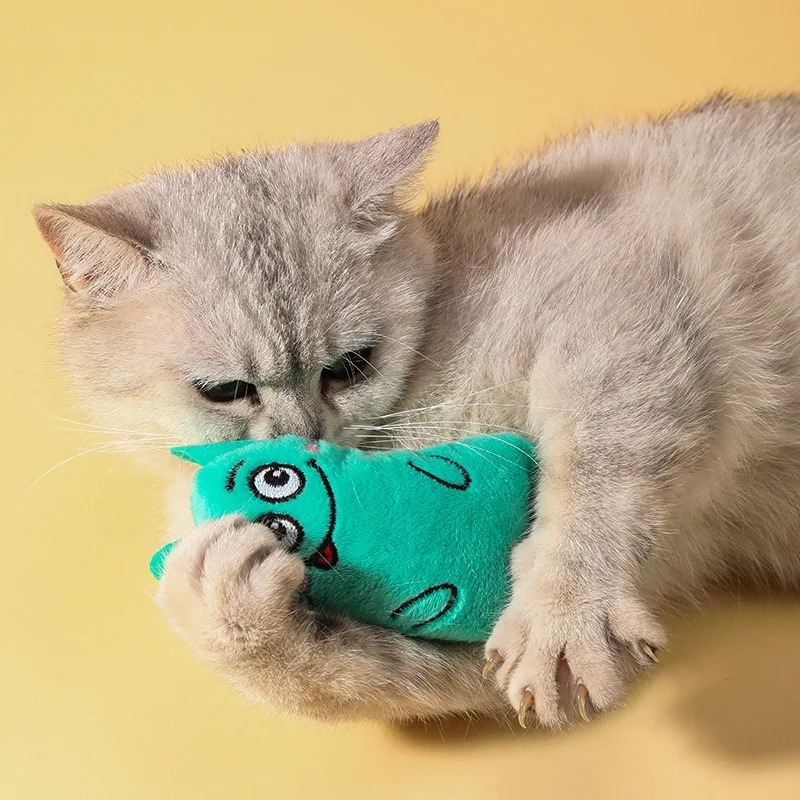 かわいい猫のおもちゃ。面白くてインタラクティブなぬいぐるみ猫 - Catnip Interactive Plush Mouse のレビューと価格